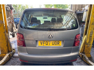 Заслонка дроссельная  Volkswagen Touran 2006-2010