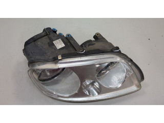 Фара передняя  Volkswagen Caddy 2004-2015 правая 