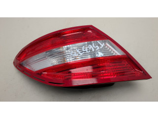 Задний фонарь          