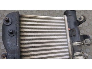 Интеркулер  Audi A6 (C6) 2004-2011   4F0145806AA    