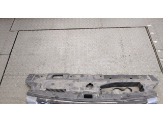 Решетка радиатора Mitsubishi Outlander 2015-2018 7450A638, 7450A753