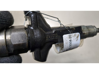 Форсунка топливная  Subaru Forester (S12) 2008-2012    16613AA020     