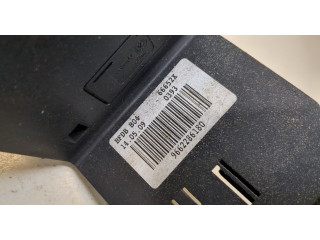 Блок предохранителей Citroen C4 2004-2010 9662286180 1.6