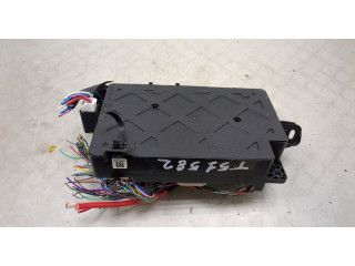 Блок предохранителей Mitsubishi Outlander 2012-2021