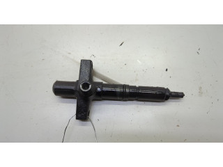 Форсунка топливная Mitsubishi Pajero / Montero 2000-2006 ME203961