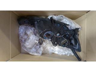 Фара передняя  Mazda 3 (BK) 2003-2009 левая 