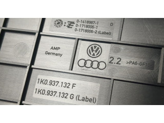 Блок предохранителей Volkswagen Golf 6 2009-2012 1K0937132F