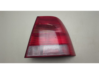 Задний фонарь 1J5945096AB