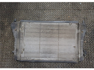 Интеркулер  Volkswagen Jetta 5 2004-2010 1.9  1k0145803l    