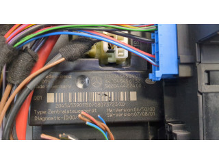 Блок предохранителей  Mercedes C W204 2006-2015         