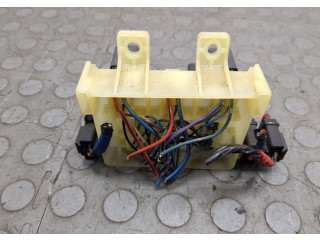 Блок реле Mitsubishi Montero Sport / Pajero Sport 1996-2008