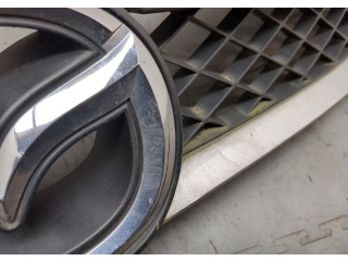 Решетка радиатора  Mazda 5 (CR) 2005-2010          