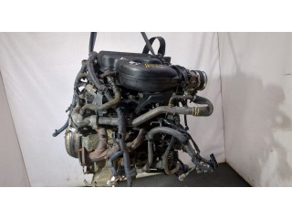 Клапанная крышка двигателя ДВС  Nissan Pathfinder 2004-2014 4.0     