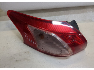 Задний фонарь