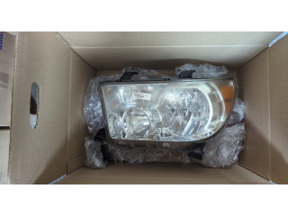 Фара передняя Toyota Sequoia 2008- левая