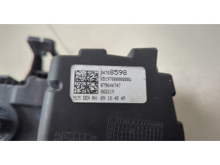 Фара передняя GMC Acadia 2019-2025 правая