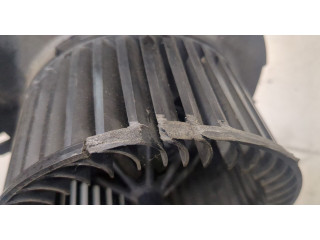 Моторчик печки  Skoda Octavia (A5) 2008-2013          