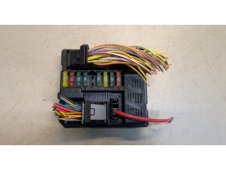 Блок предохранителей  BMW X3 E83 2004-2010         