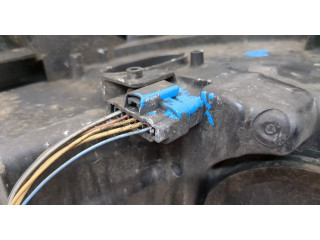 Фара передняя  Renault Scenic 2003-2009 правая 