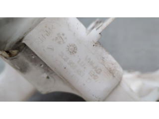 Бачок омывателя Volkswagen Passat CC 2008-2012