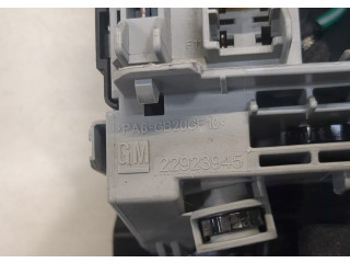Блок предохранителей GMC Terrain 2017- 22923945 1.5