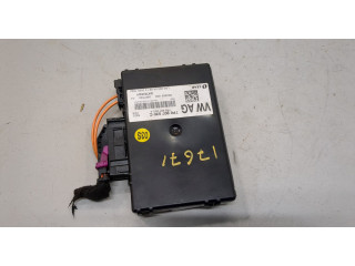 Блок комфорта  Volkswagen Touareg 2010-2014      7P6907530C  