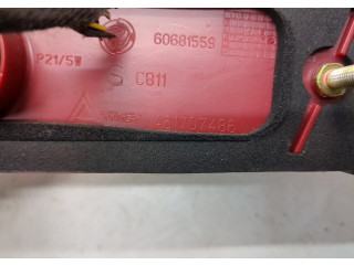 Задний фонарь          