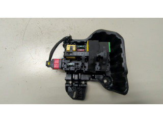 Блок предохранителей Peugeot 2008 2013-2016 9666232680 1.2