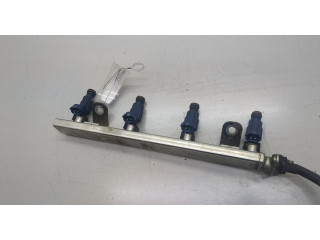 Форсунка топливная  KIA Ceed 2007-2012    353102B000, 353402B010     