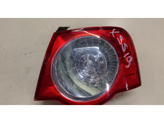 Задний фонарь          