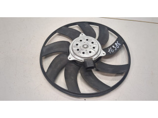 Вентилятор радиатора Audi A6 (C7) 2014-2018 2.0 бензин