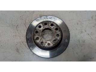 Диск тормозной Volkswagen Golf 5 2003-2009 задний