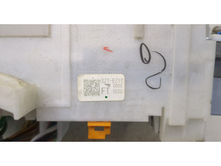 Блок предохранителей  Honda CR-Z      38200SZTE21   