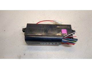 Блок предохранителей Skoda Roomster 2006-2010 1.4