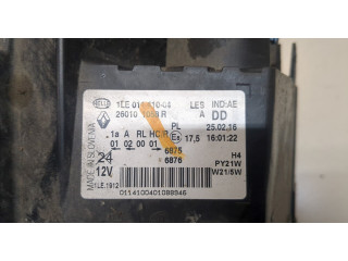 Фара передняя  Renault Trafic 2014-2021 правая 