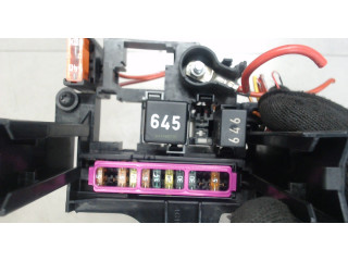 Блок предохранителей Audi A7 2010-2014 4F1941824 3