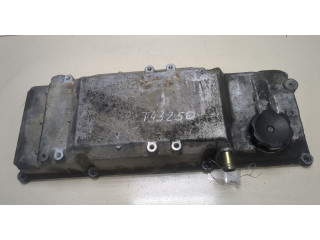 Клапанная крышка двигателя ДВС Mitsubishi Pajero / Montero 2000-2006 3.2
