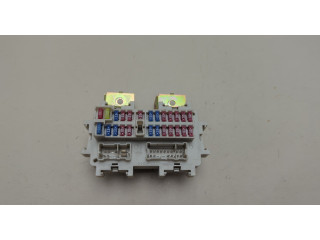 Блок предохранителей  Infiniti QX56 2004-2010         