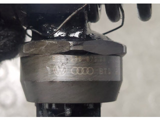 Форсунка топливная Volkswagen Golf 5 2003-2009 038130073BR