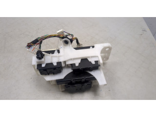 Блок комфорта  Toyota Auris E18 2012-        