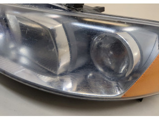 Фара передняя  Volvo V70 2001-2008 левая 