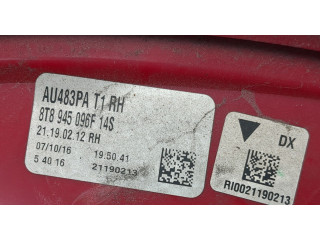 Задний фонарь     8T8945096F     
