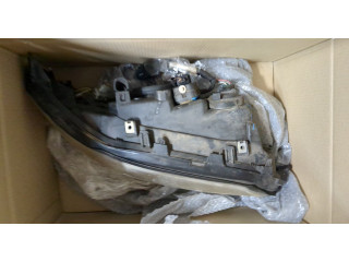 Фара передняя  Volvo S60 2000-2009 правая 