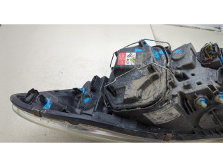 Фара передняя Volvo C70 2006-2009 правая