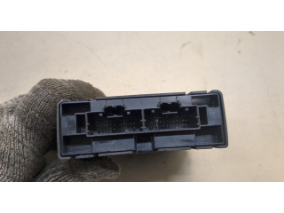 Блок комфорта  Chevrolet Trailblazer 2020-2022      13536789  