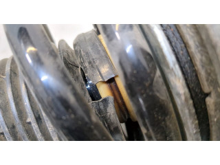 Стойка амортизатора  Volkswagen Caddy 2010-2015      