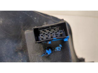 Фара передняя  Peugeot Partner 2002-2008 левая 