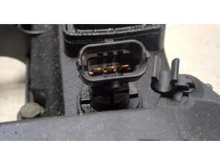 Клапанная крышка двигателя ДВС Ford Focus 3 2011-2015