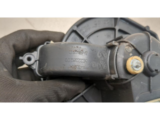 Моторчик печки  Peugeot Partner 2008-2012        