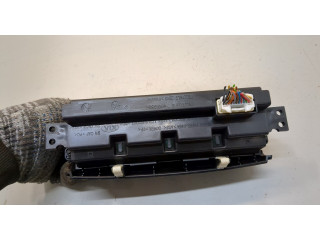 Дисплей бортового компьютера KIA Venga